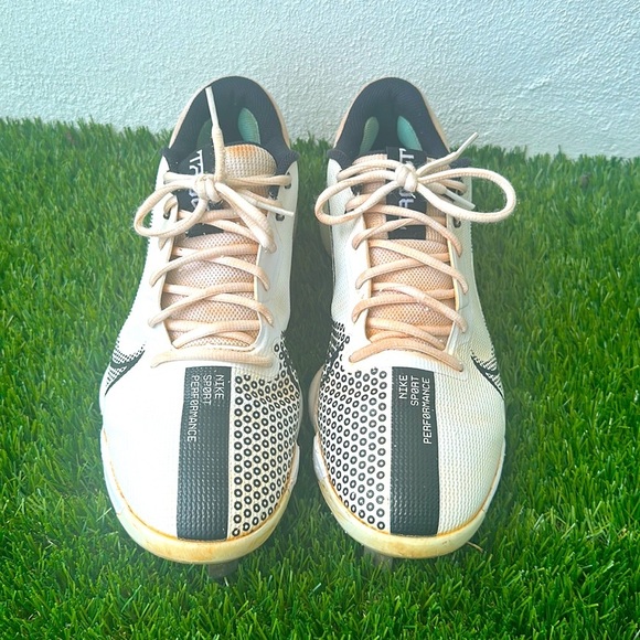 Mike Trout Nike baseball cleats- - Picture 2 of 7